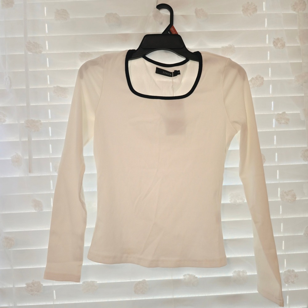 ZESICA Womens Ribbed Knit Square Neck Long Sleeve Top Cream Black Trim Size S